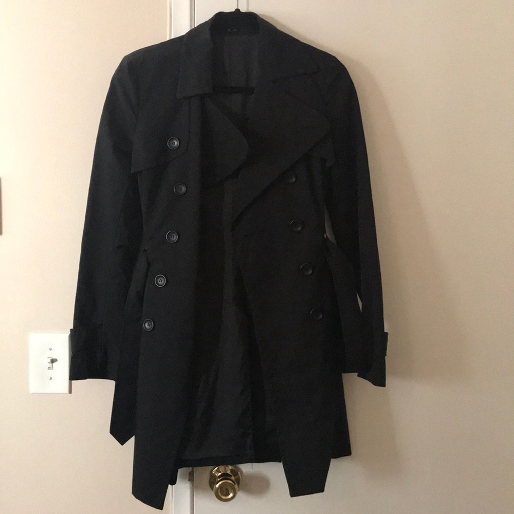 Theory size M trench coat